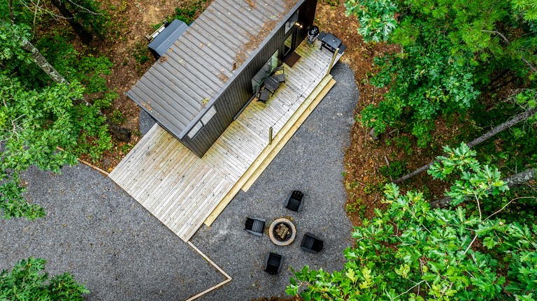 Containers (United States of America, Mentone, Alabama)
