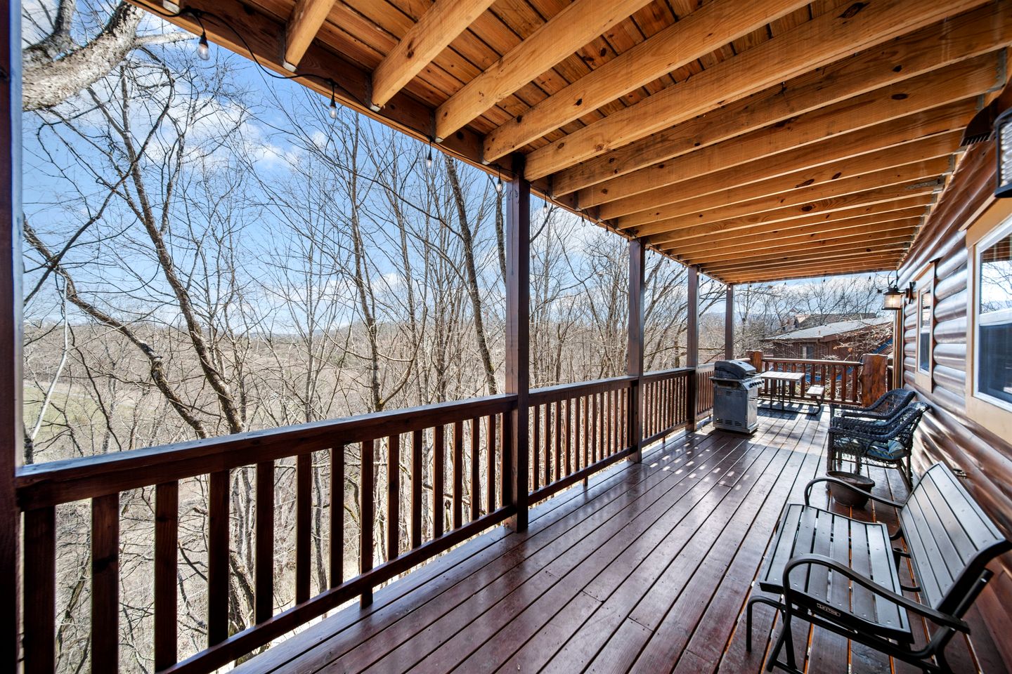 Glorious Wooden Cabin with Swimming Pool in Pigeon Forge, Tennessee