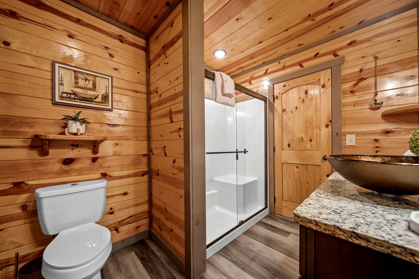Glorious Wooden Cabin with Swimming Pool in Pigeon Forge, Tennessee
