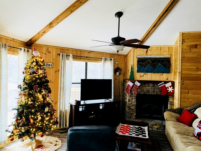 Cabins (United States of America, Gatlinburg, Tennessee)