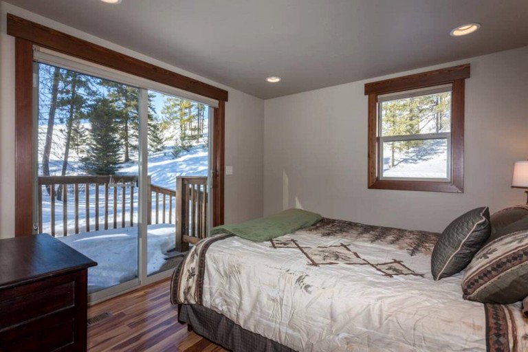 Cabins (United States of America, West Glacier, Montana)