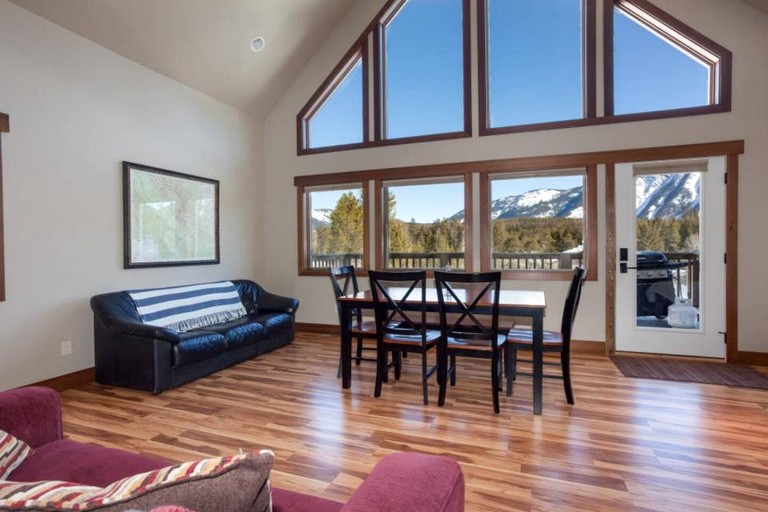 Cabins (United States of America, West Glacier, Montana)