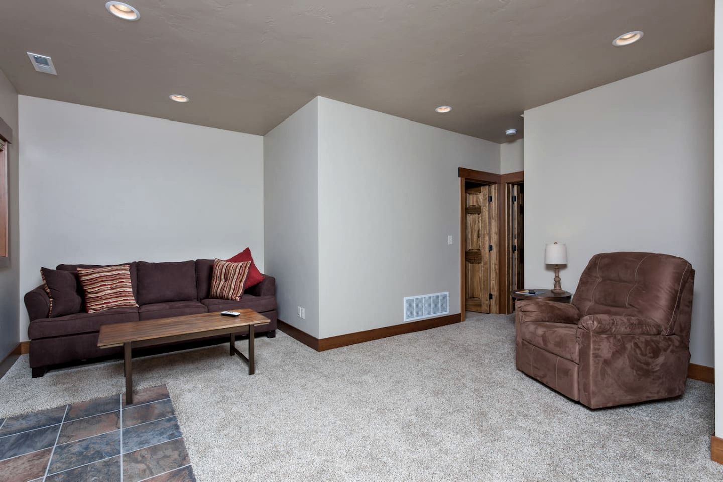 Inviting Vacation Cabin with Mountain Views near Glacier National Park, Montana