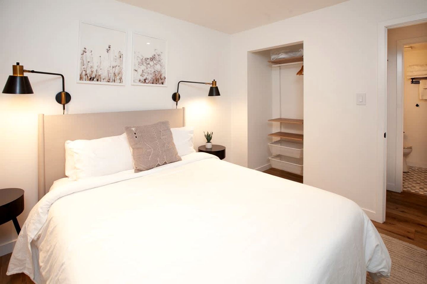 Stylish Mountain-View Townhome with Modern Comforts near Lake Tahoe in Incline Village, Nevada