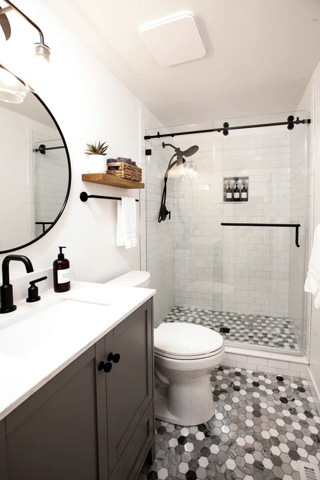 Stylish Mountain-View Townhome with Modern Comforts near Lake Tahoe in Incline Village, Nevada