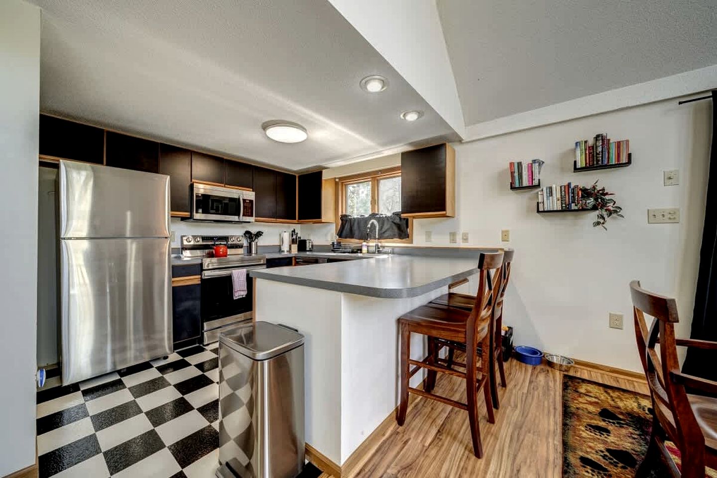 Gorgeous Vacation Rental with Grill, Fire Pit, Golf Course Views, and Resort Access in Hedgesville, West Virginia