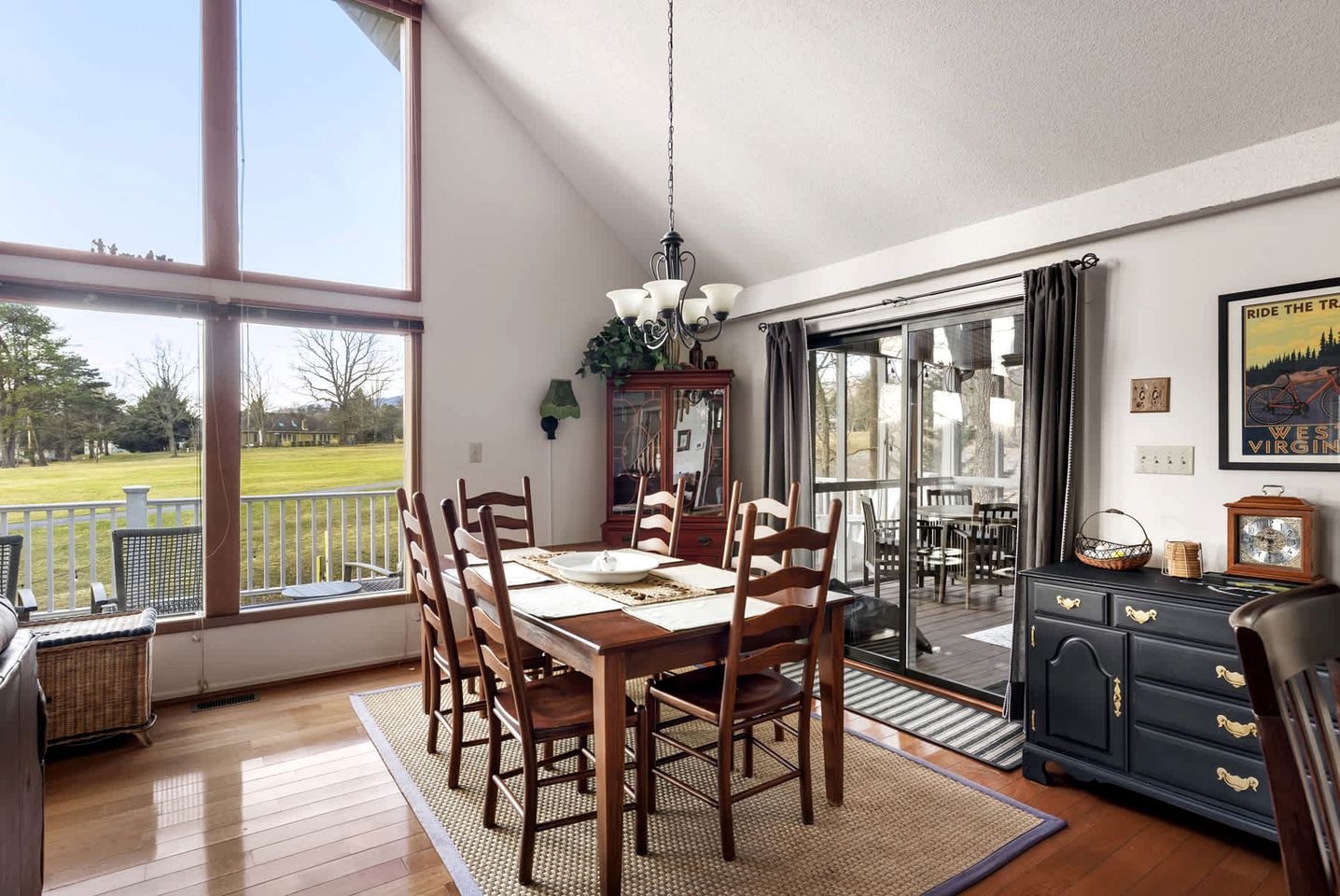 Charming Cabin with Multiple Fire Pits, Screened Porch, and Golf Course Views in Hedgesville, West Virginia