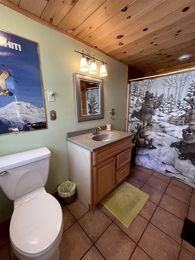 Cabins (United States of America, Bridgton, Maine)