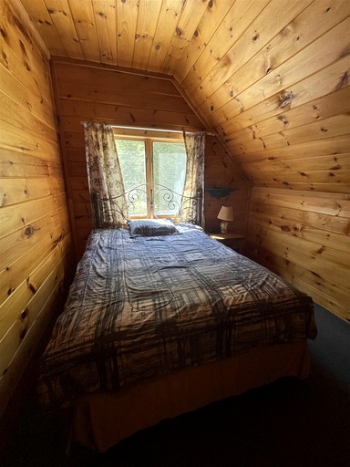 Cabins (United States of America, Bridgton, Maine)