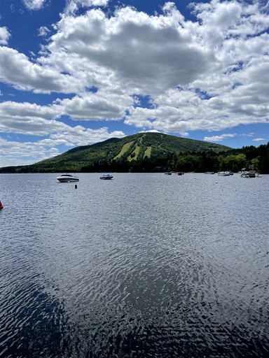 Cabins (United States of America, Bridgton, Maine)