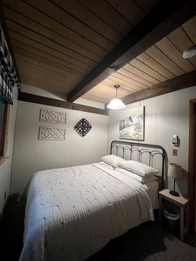Cabins (United States of America, North Creek, New York)