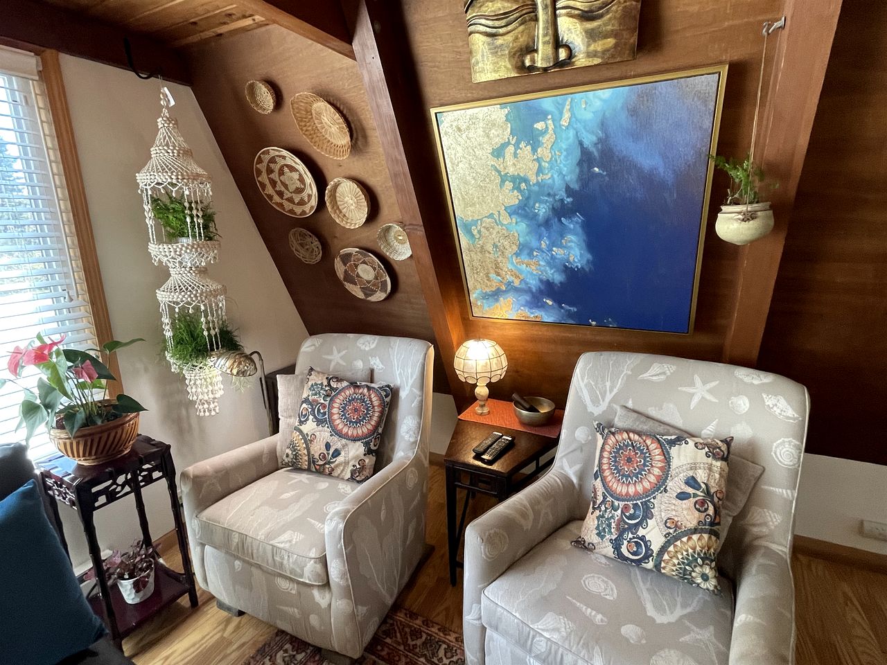 Gorgeous A-Frame by the Beach in Otter Rock, Oregon