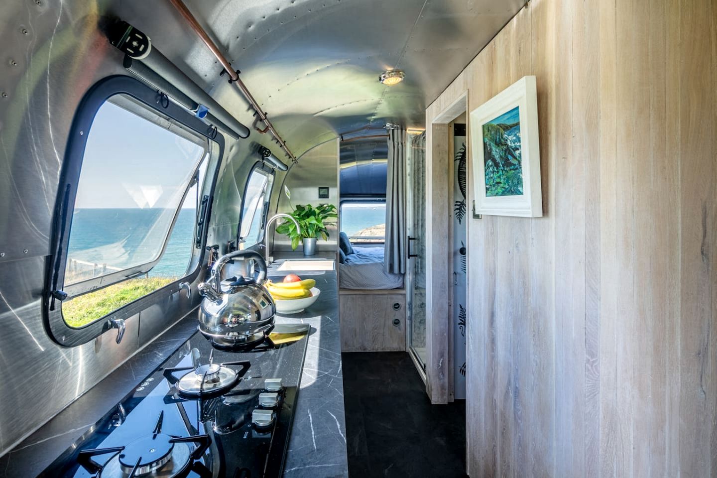 Gorgeous Airstream with Stunning Views in Haverfordwest, Wales