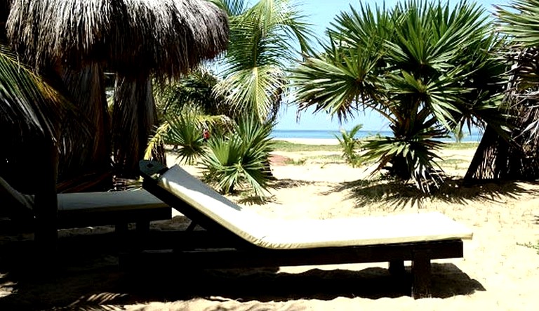 Huts (Kalpitiya, Northwestern Province, Sri Lanka)