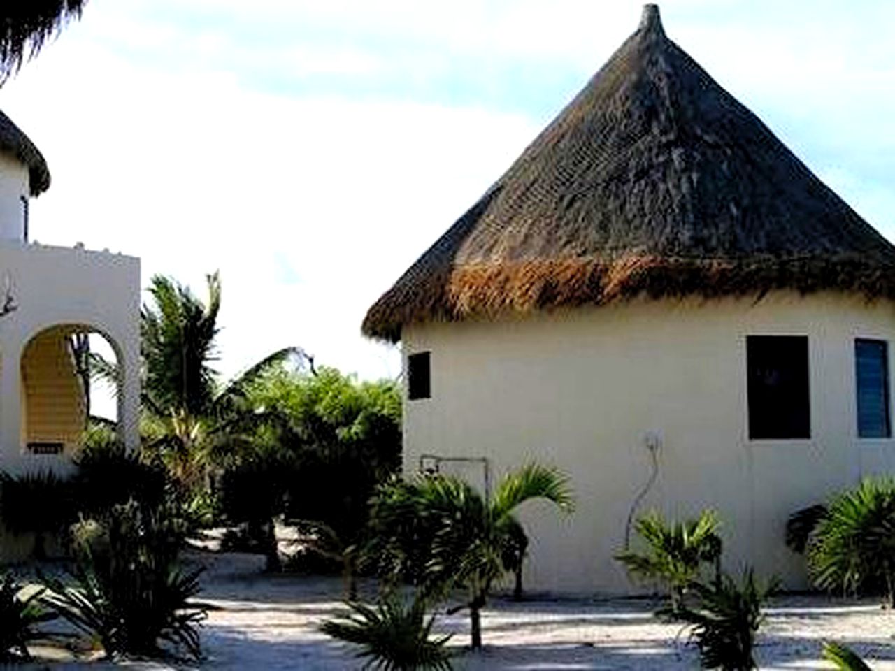 Huts (Mahahual, Quintana Roo, Mexico)