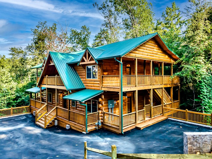 Cabins (United States of America, Gatlinburg, Tennessee)