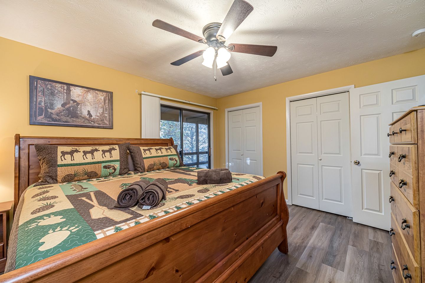 Lazy Bear Cottage With Hot Tub