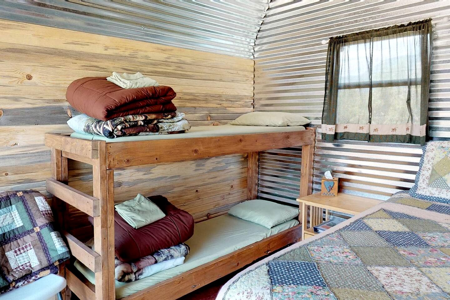 Gorgeous Cabin with Barbecue in Monticello, Utah