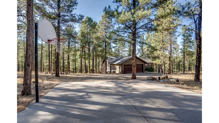 Cabins (United States of America, Greer, Arizona)