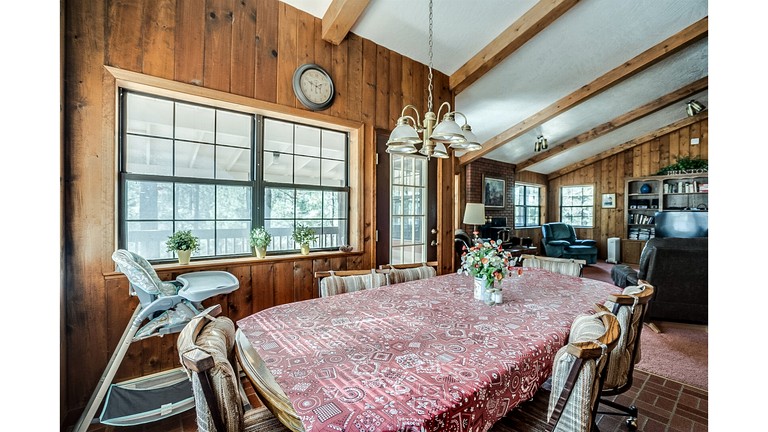 Cabins (United States of America, Greer, Arizona)