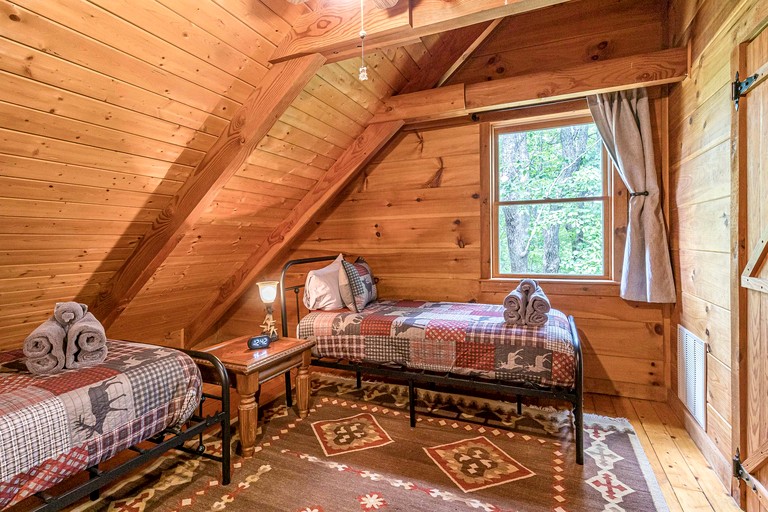 Cabins (United States of America, Clarkesville, Georgia)