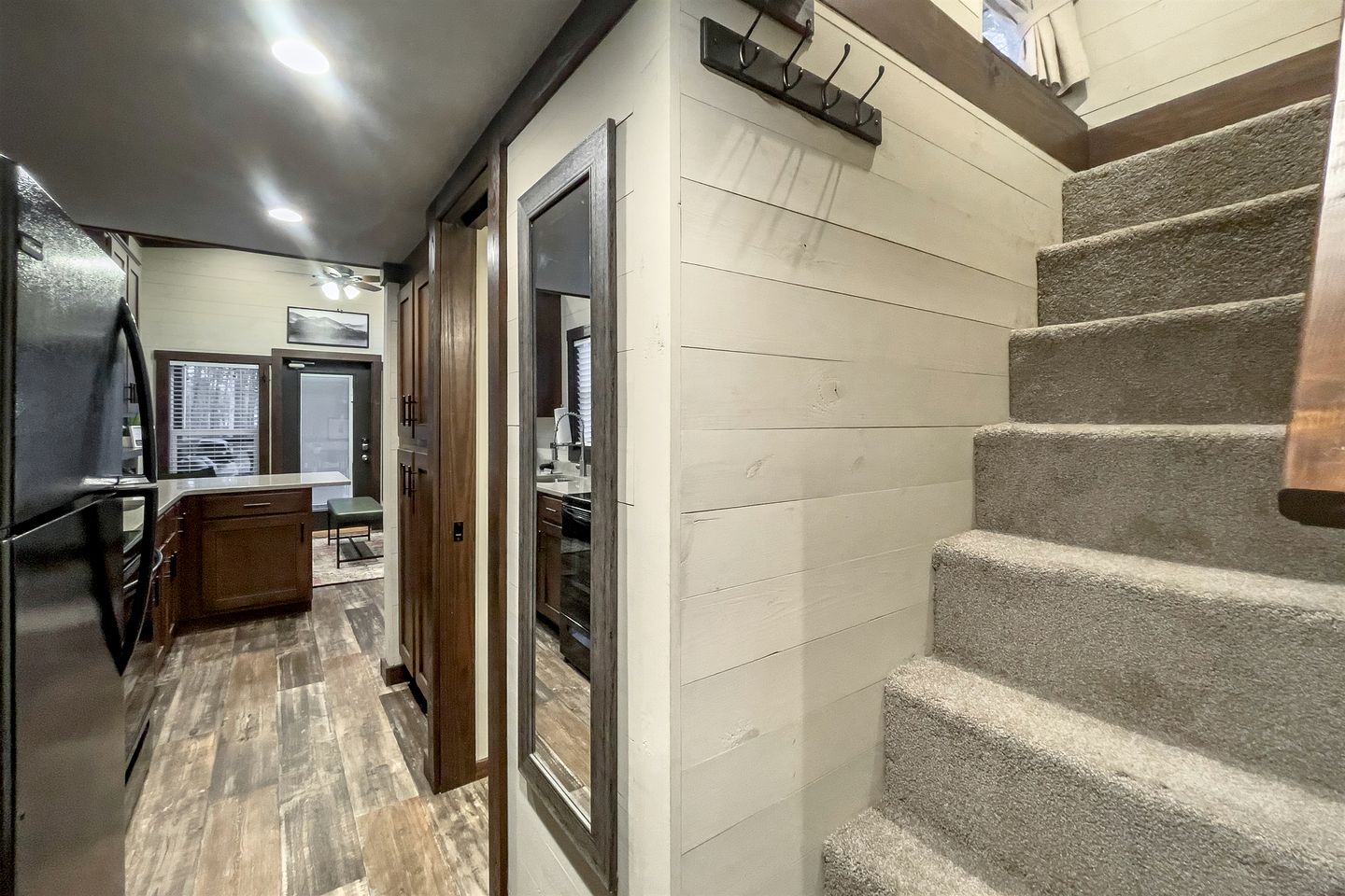 Gorgeous Cabin with Hot-tub and Games in Monteagle, Tennessee