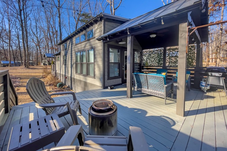 Cabins (United States of America, Monteagle, Tennessee)