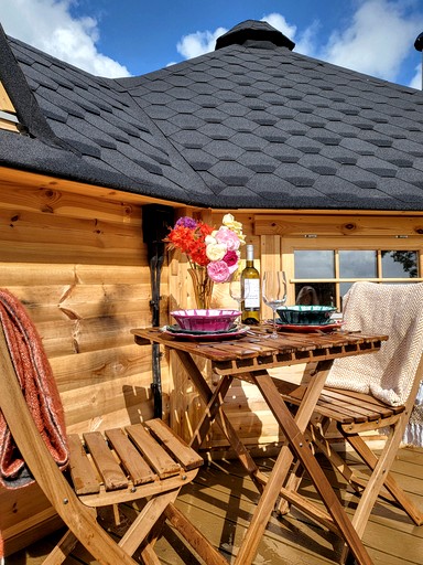Cabins (United Kingdom, Umberleigh, England)