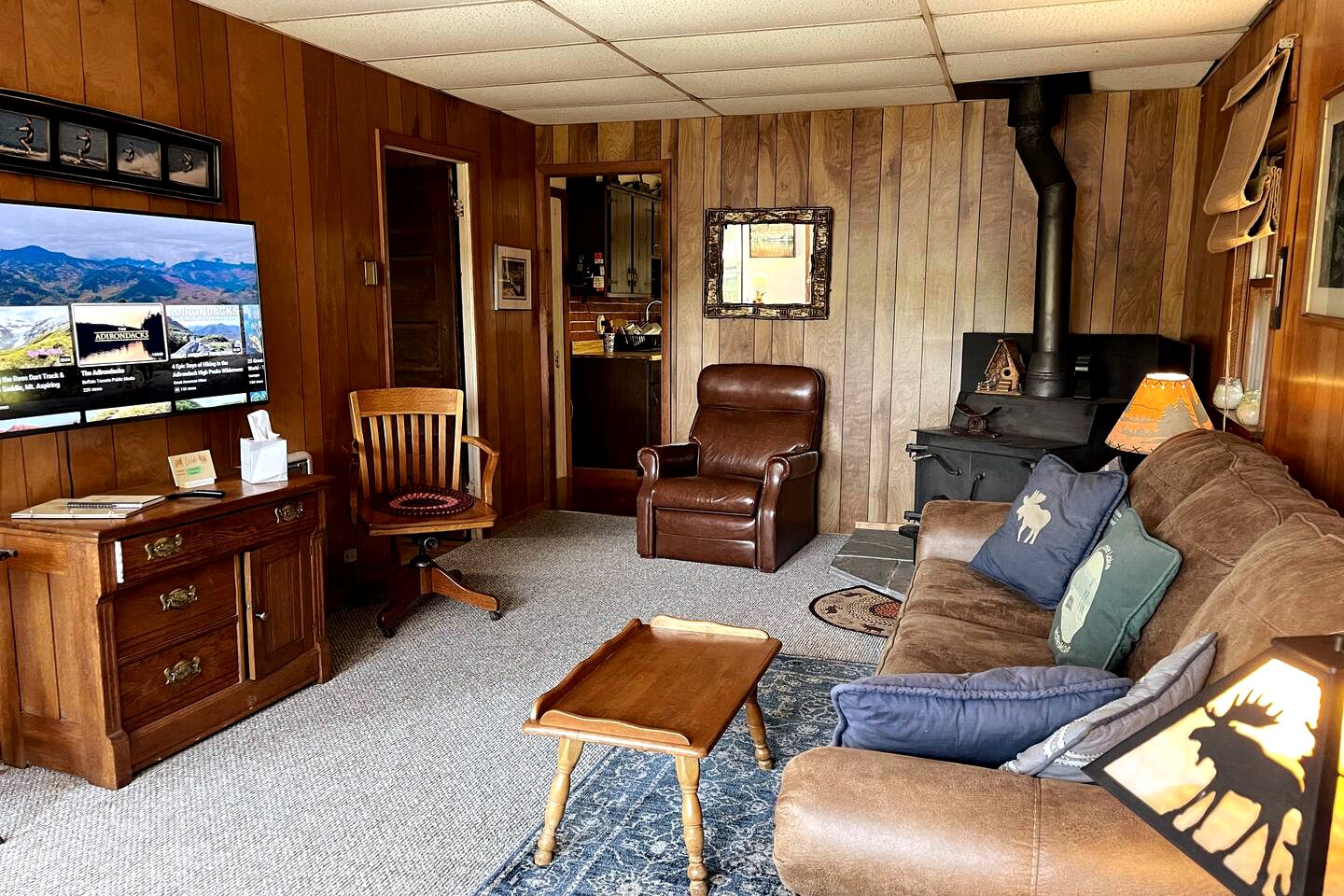 West Bay Hideaway, Cabins, Eagle Bay, United States of America