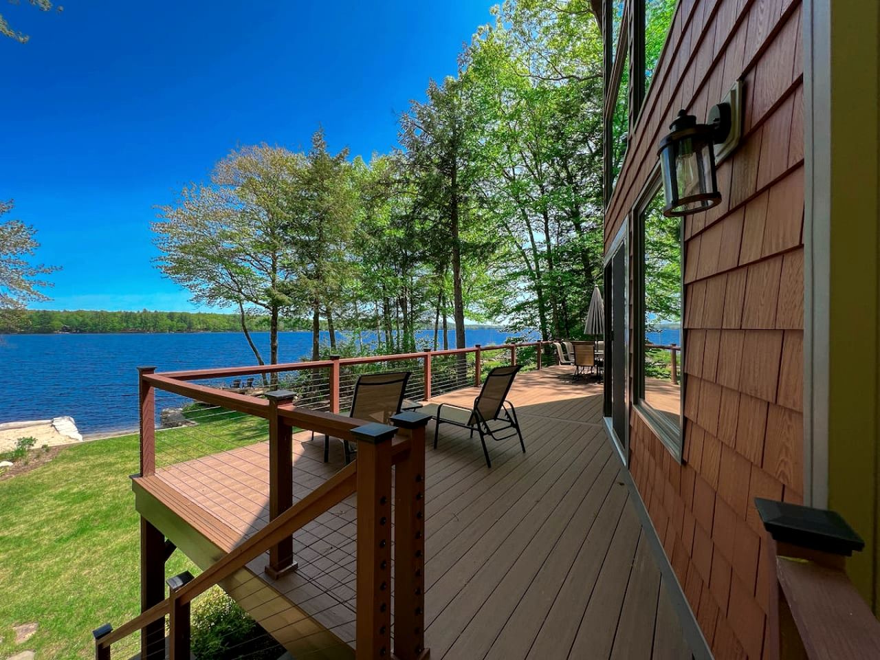 Gorgeous Cabin Surrounded by Trees and Barbecue Provided in Bridgton, Maine
