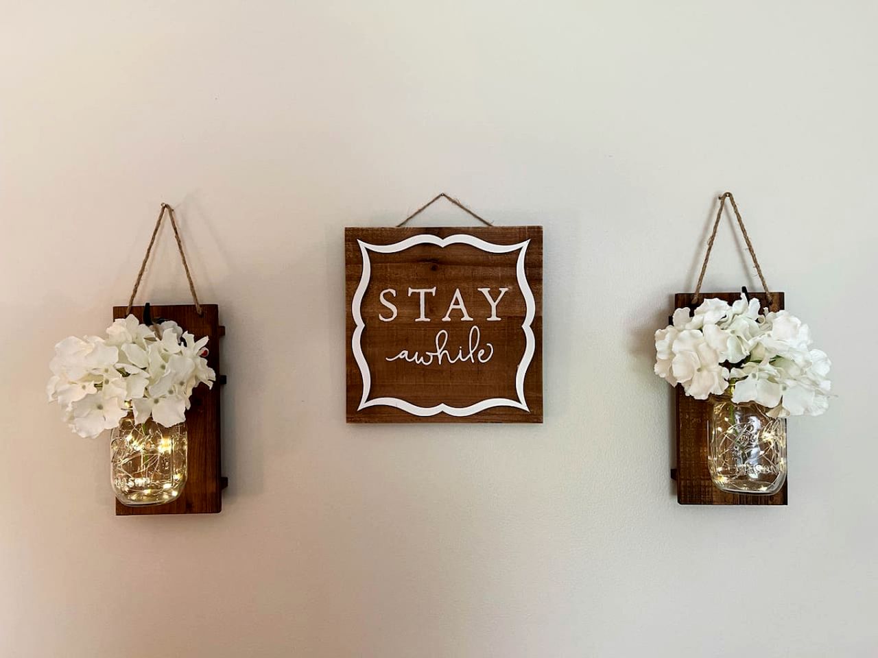 Gorgeous Cabin Surrounded by Trees and Barbecue Provided in Bridgton, Maine