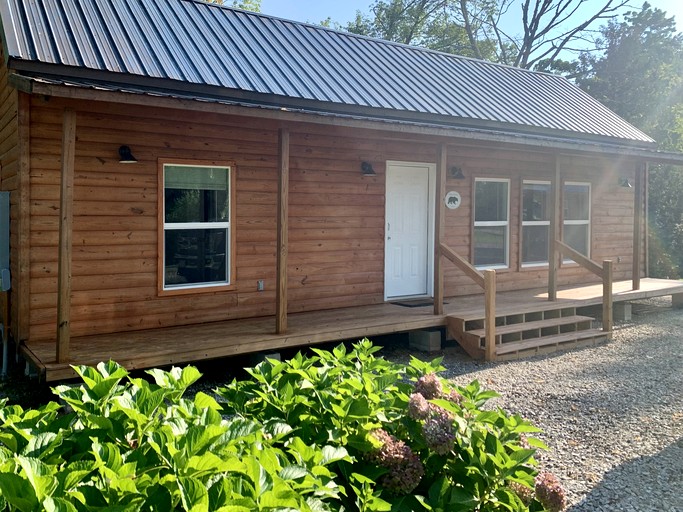 Cabins (United States of America, Jamestown, Tennessee)