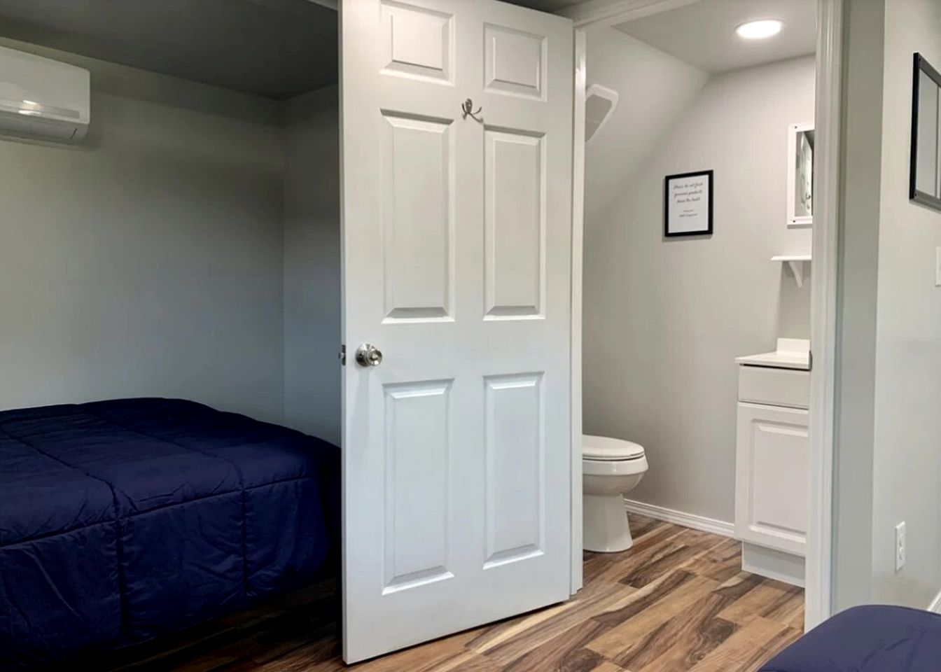 Gorgeous Cabin Surrounded by Trees in Jamestown, Tennessee