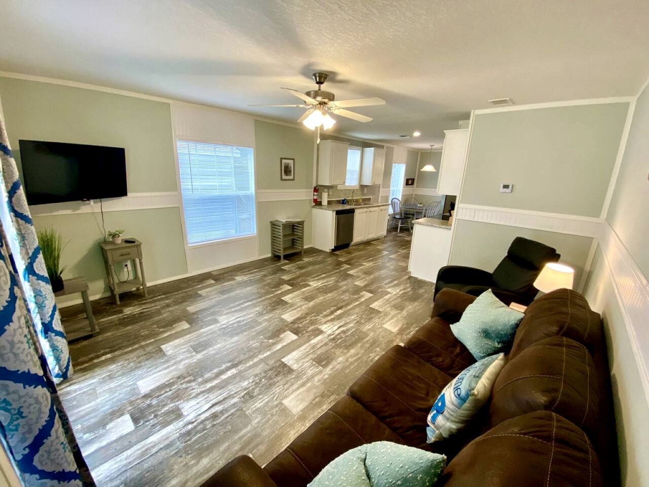 Gorgeous Cottage Close to Fantastic Hiking Trails in Dunnellon, Florida