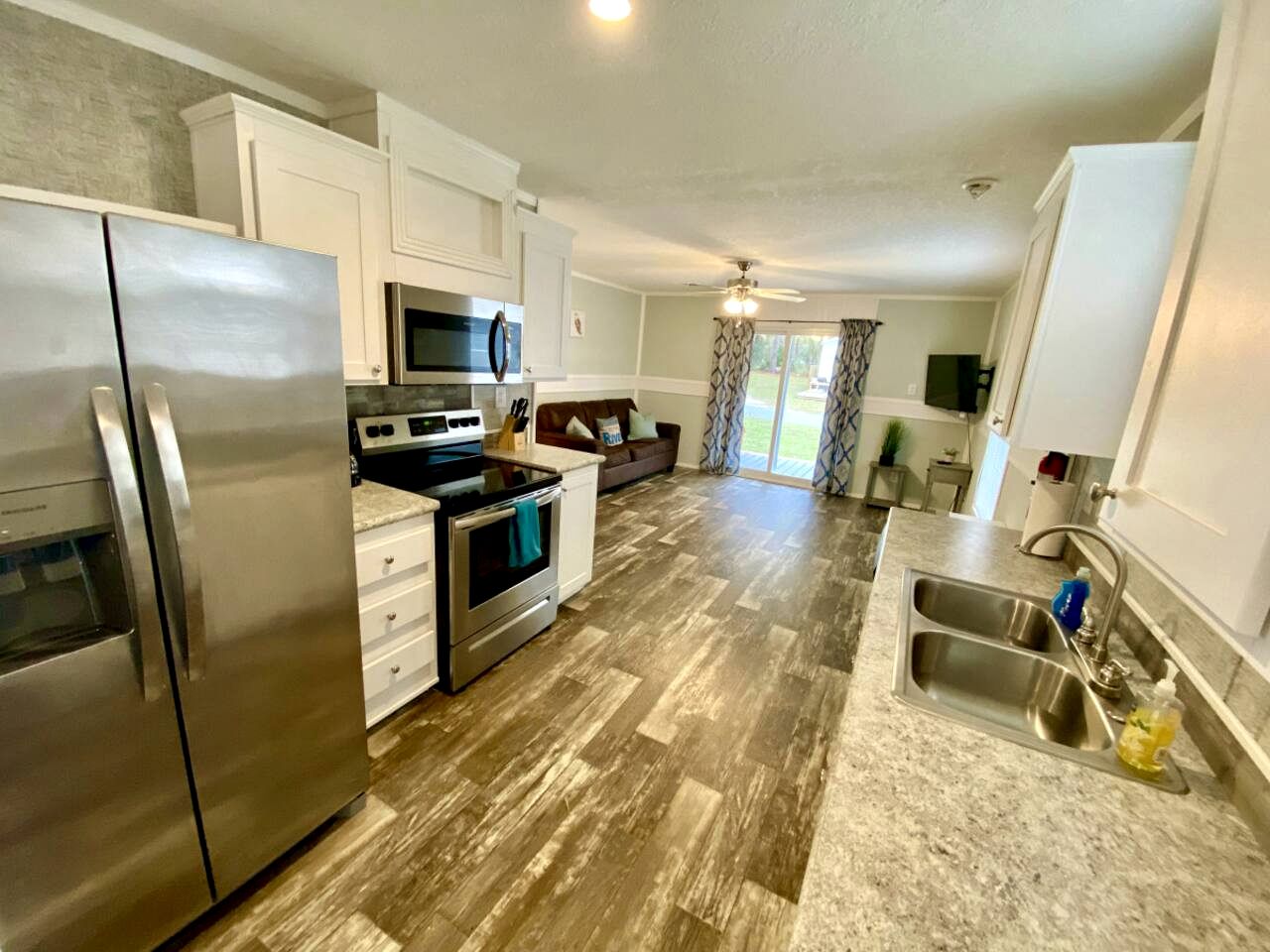 Gorgeous Cottage Close to Fantastic Hiking Trails in Dunnellon, Florida