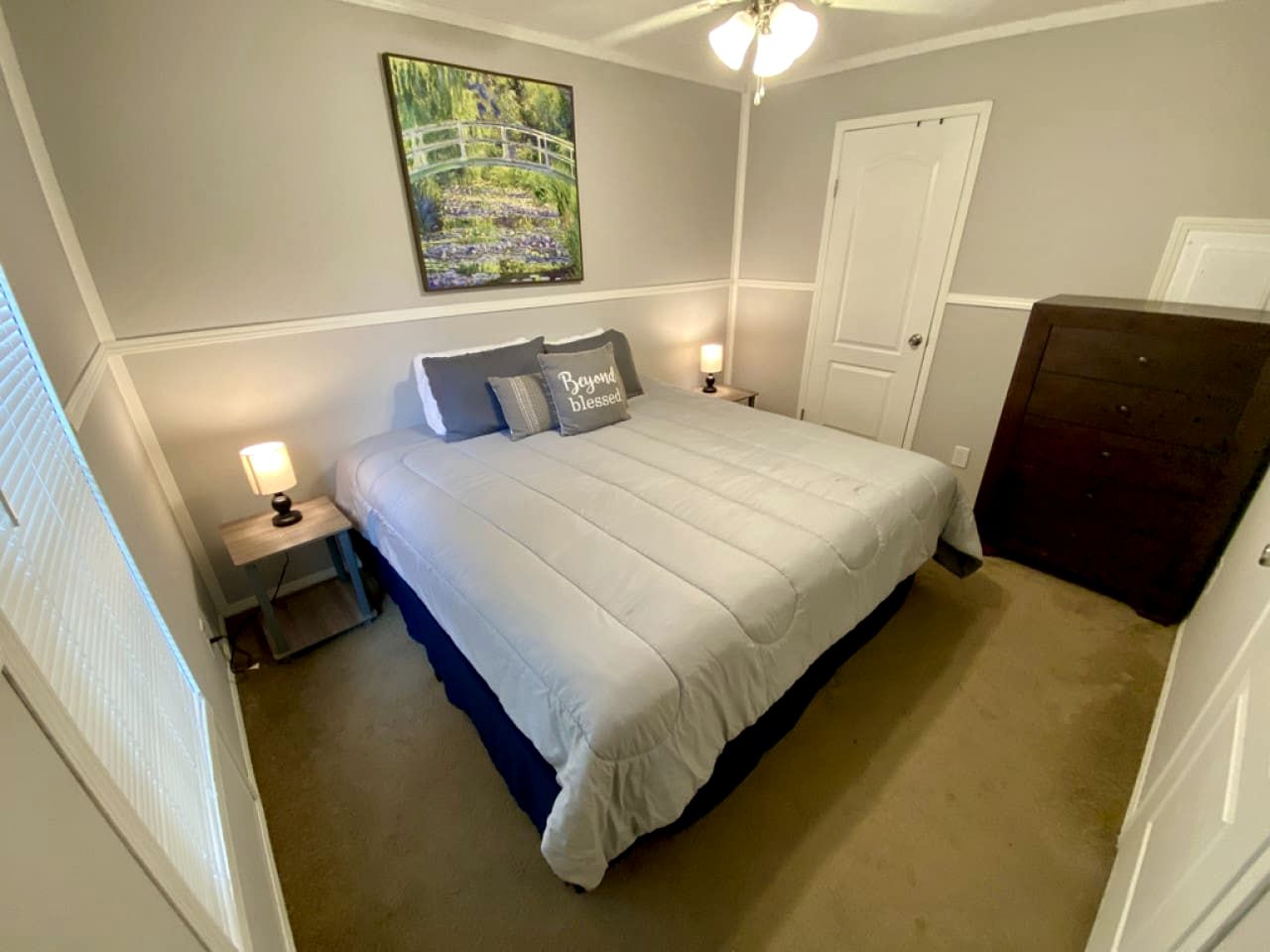 Gorgeous Cottage Close to Fantastic Hiking Trails in Dunnellon, Florida