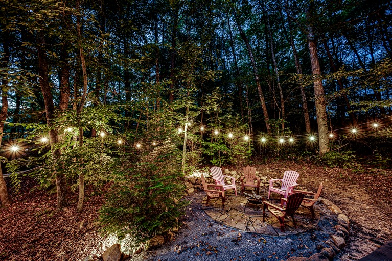 Cottages (United States of America, Tracy City, Tennessee)