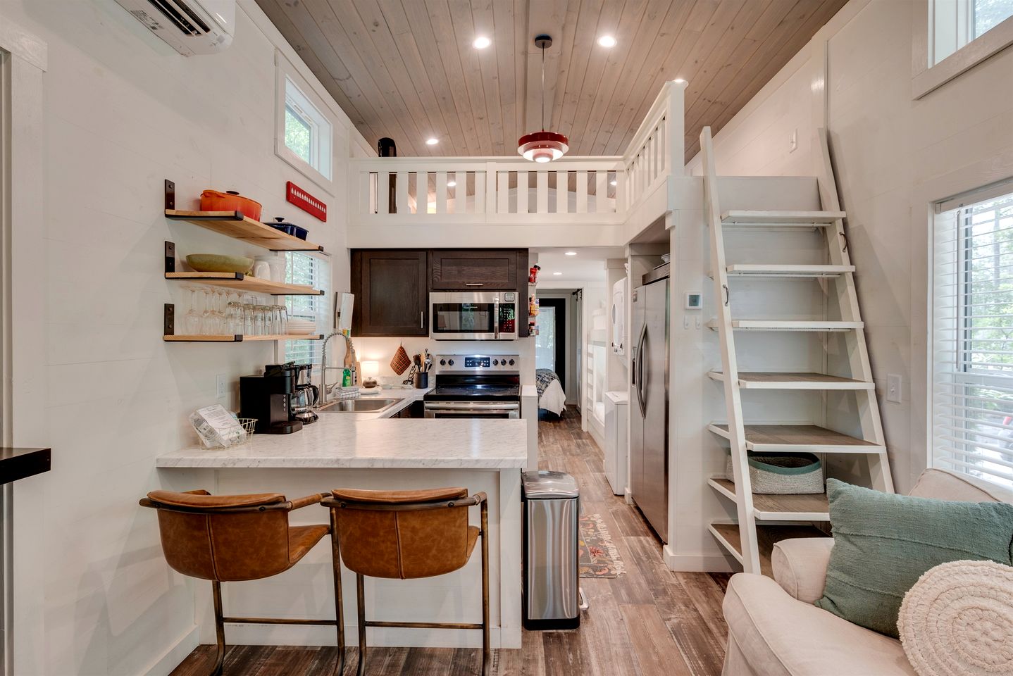 Gorgeous Cottage with Fire Pit and Barbecue in Tracy City, Tennessee