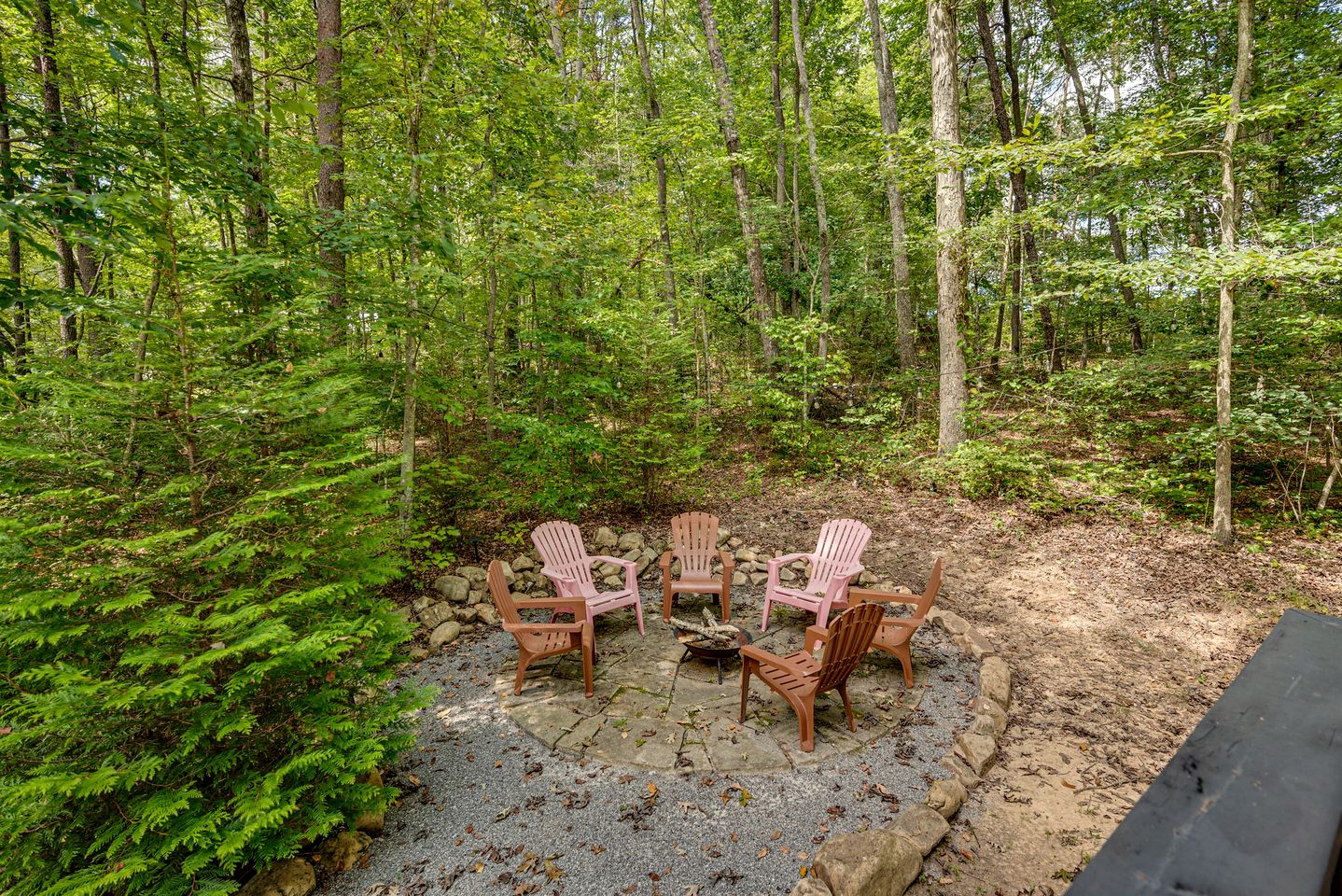 Gorgeous Cottage with Fire Pit and Barbecue in Tracy City, Tennessee