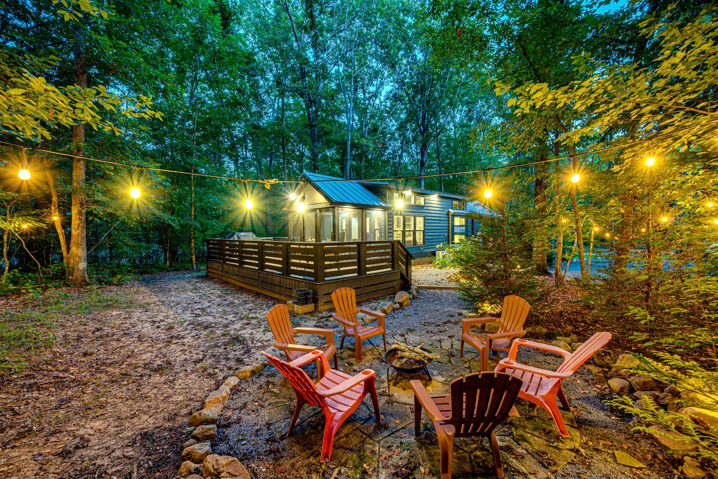 Gorgeous Cottage with Fire Pit and Barbecue in Tracy City, Tennessee