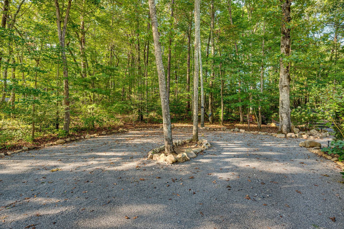 Gorgeous Cottage with Fire Pit and Barbecue in Tracy City, Tennessee