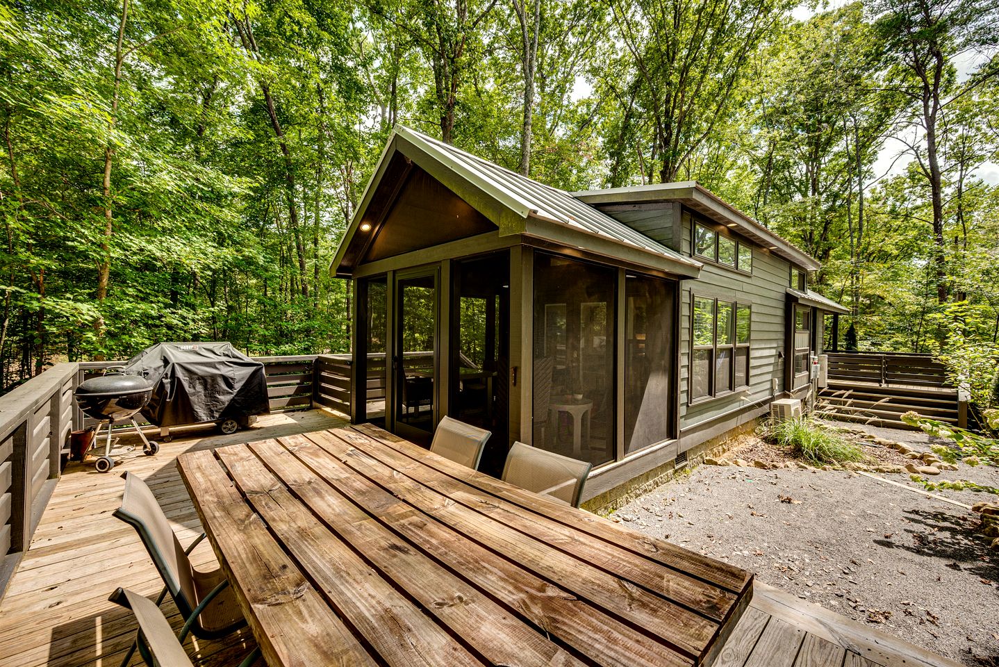 Gorgeous Cottage with Fire Pit and Barbecue in Tracy City, Tennessee