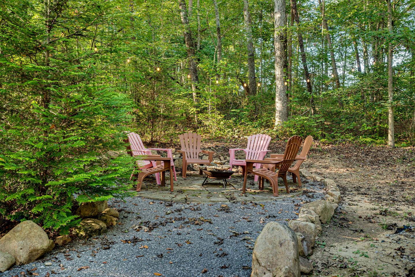 Gorgeous Cottage with Fire Pit and Barbecue in Tracy City, Tennessee
