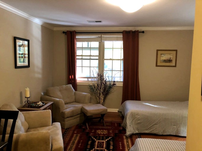 Cottages (United States of America, Franklin, Tennessee)