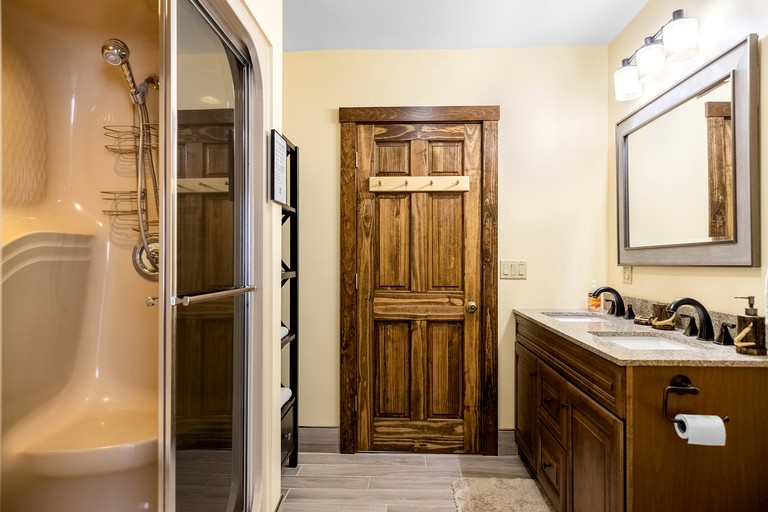 Cottages (United States of America, Beaver Cove, Maine)