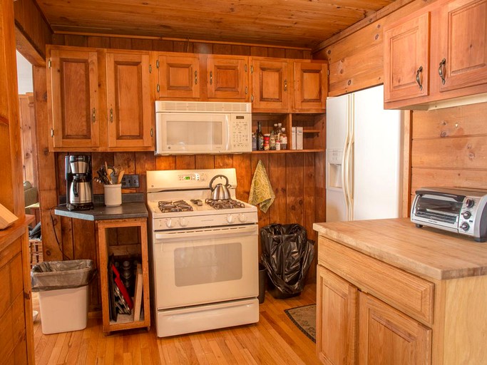 Cottages (Rangeley, Maine, United States)