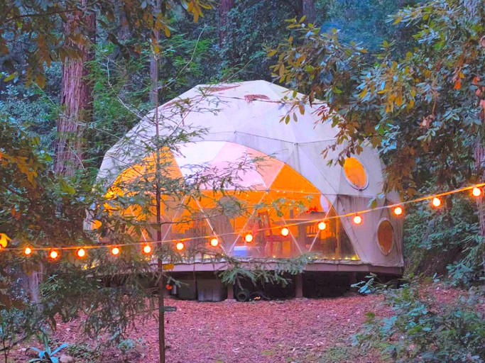 Bubbles & Domes (South Harbour, Nova Scotia, Canada)