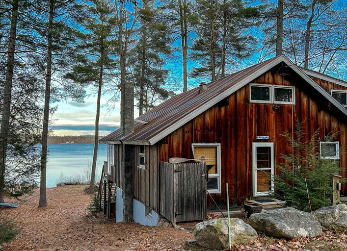 Gorgeous Family Cabin with Incredible Lake Views in Maine