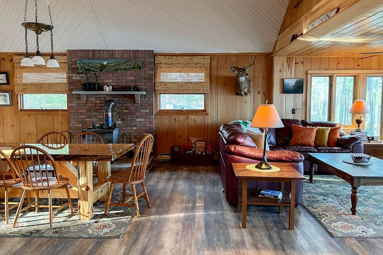 Cabins (United States of America, Fryeburg, Maine)