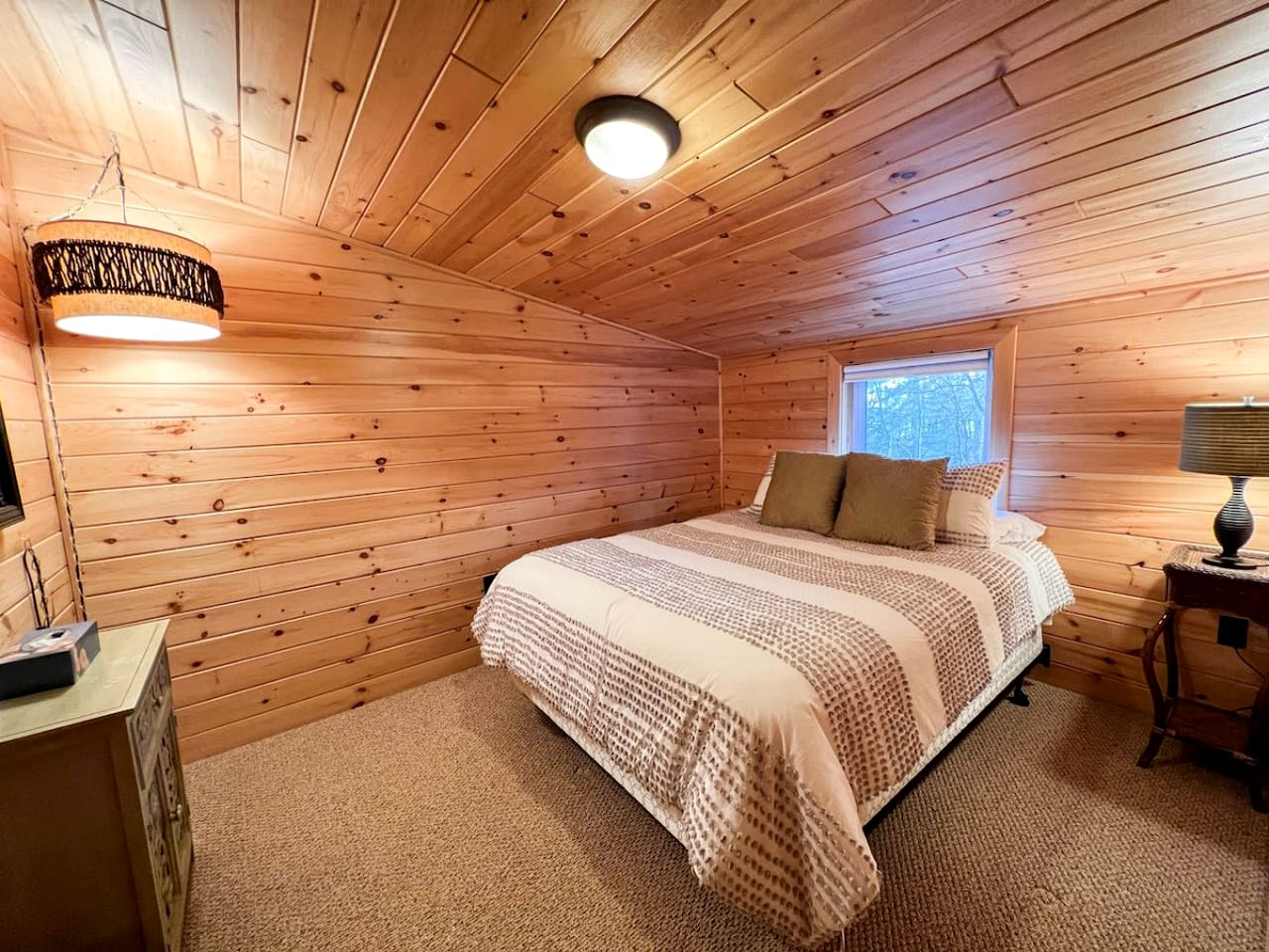 Gorgeous Family Cabin with Incredible Lake Views in Maine